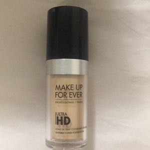 Ultra HD liquid foundation